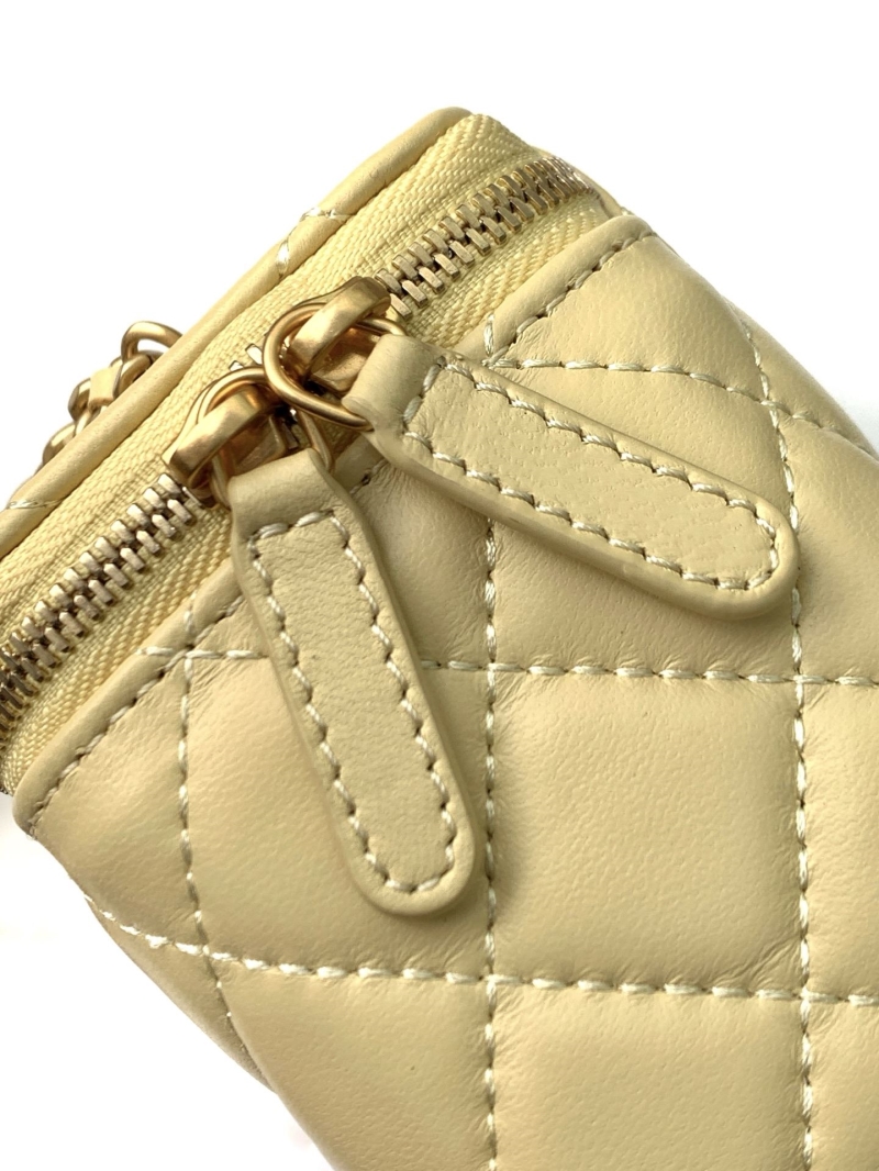 Ch**el cosmetic bags